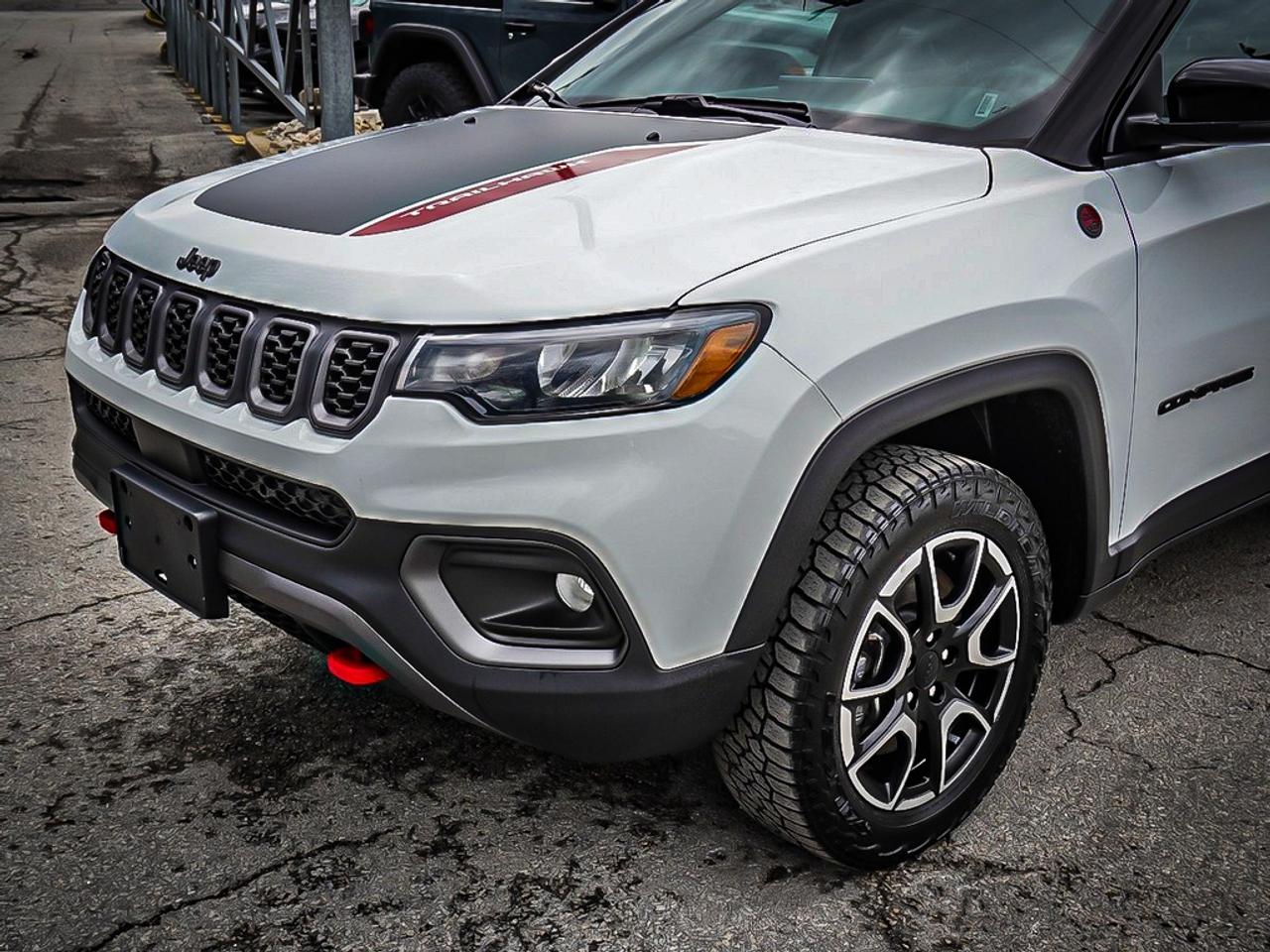 2024 Jeep Compass  Photo3