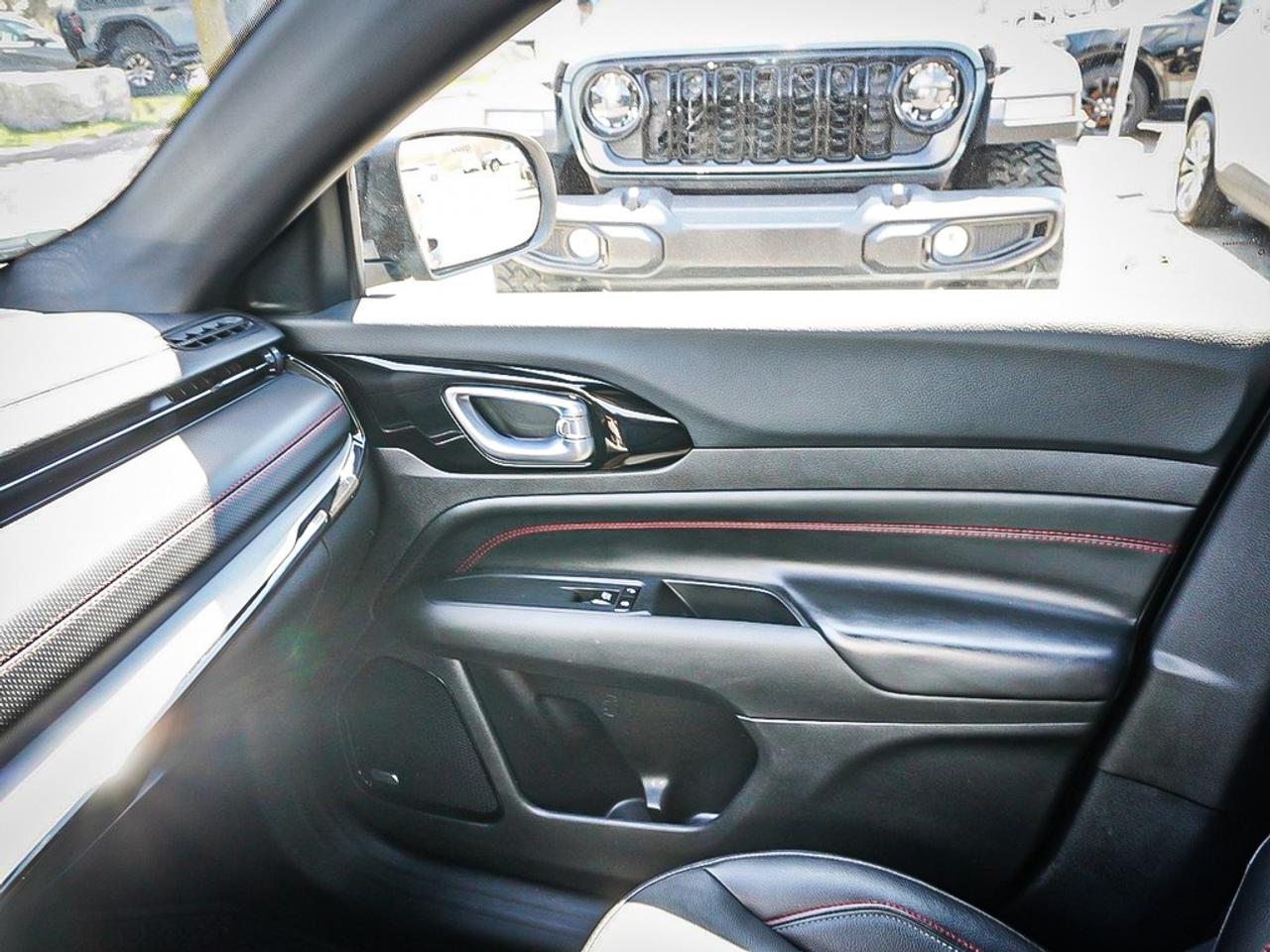 2024 Jeep Compass  Photo