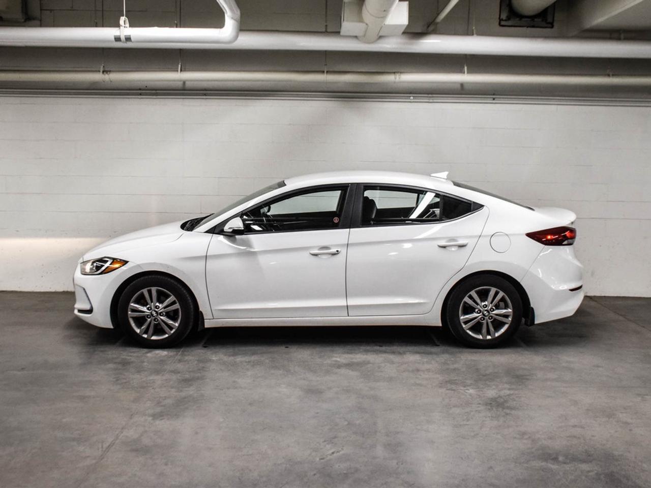 2017 Hyundai Elantra  Photo