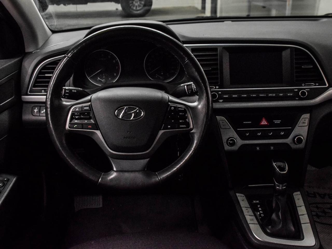 2017 Hyundai Elantra  Photo
