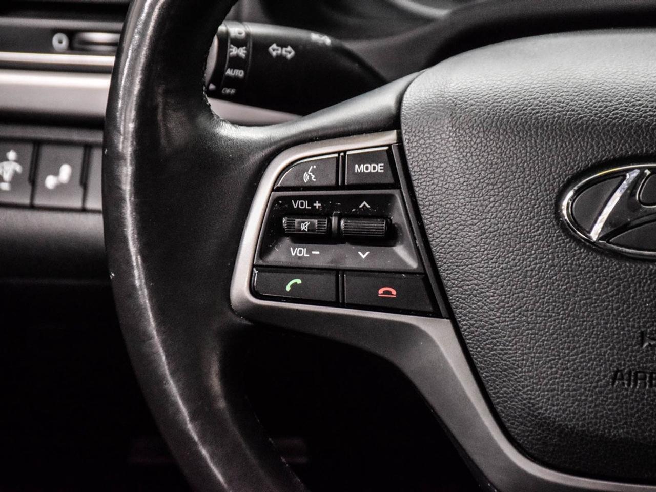 2017 Hyundai Elantra  Photo