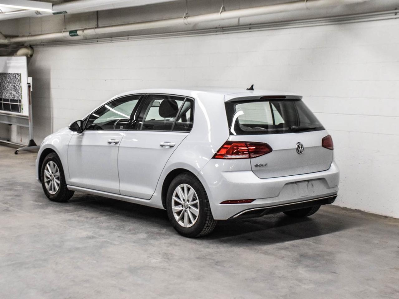 2019 Volkswagen Golf  Photo