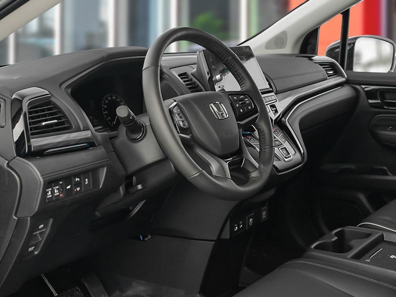 2026 Honda Odyssey Touring Passenger Van Photo