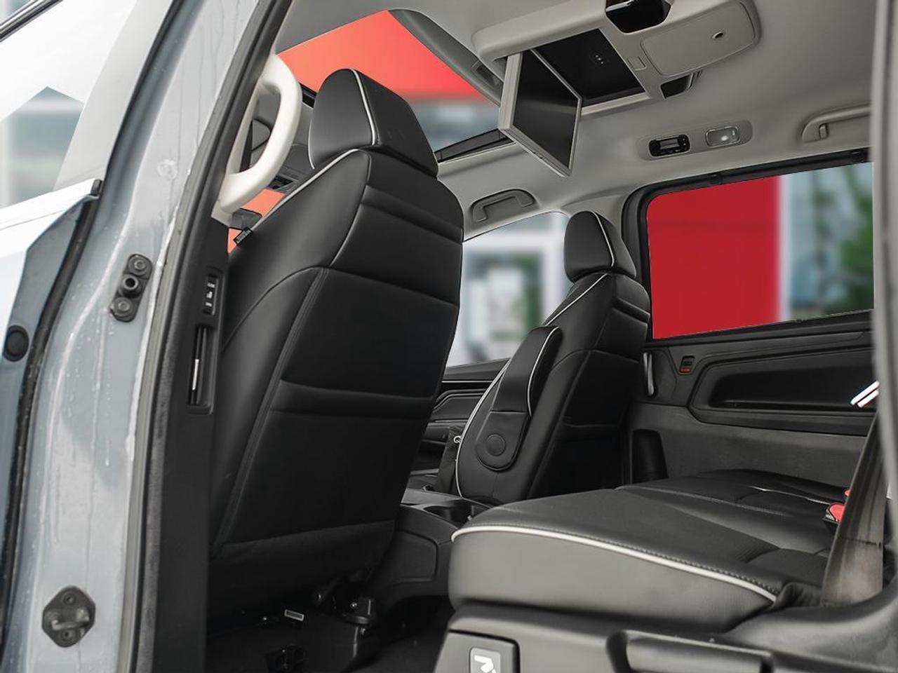 2026 Honda Odyssey Touring Passenger Van Photo