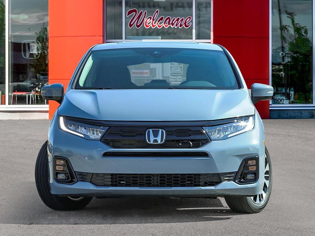 2026 Honda Odyssey Touring Passenger Van Photo5