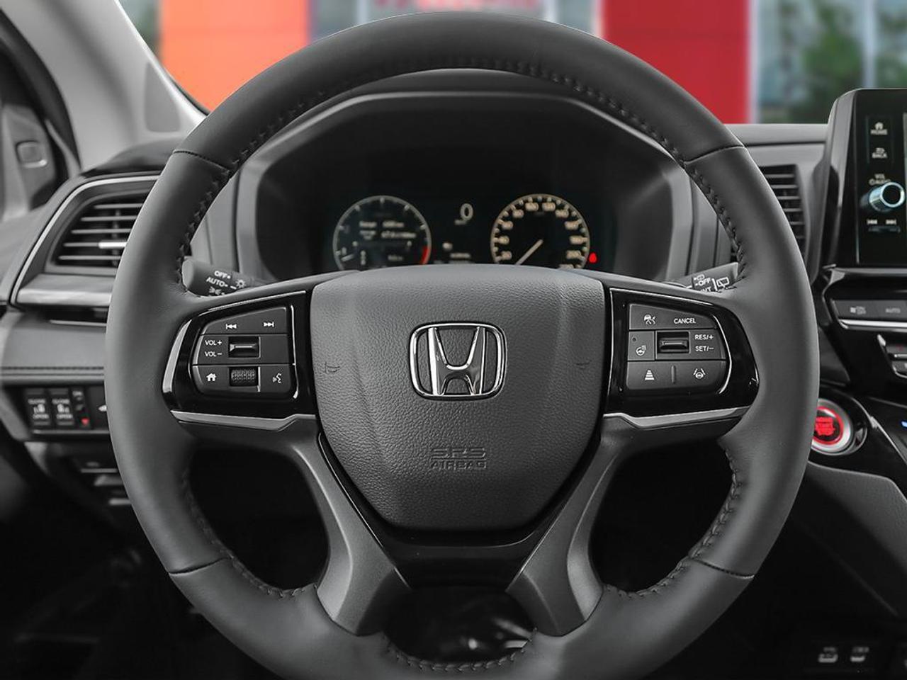 2026 Honda Odyssey Touring Passenger Van Photo