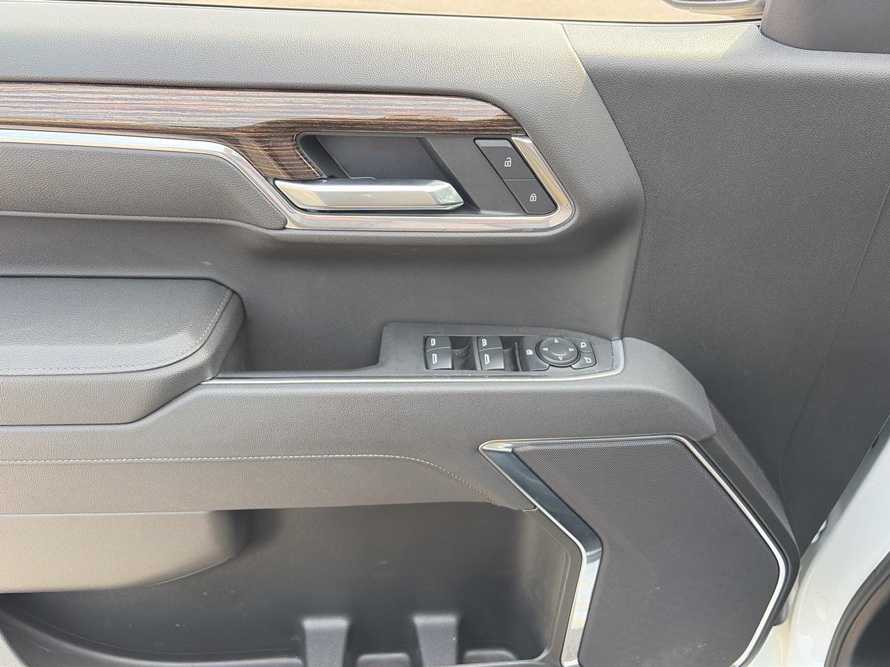 2026 GMC Sierra 1500 ELEVATION Photo