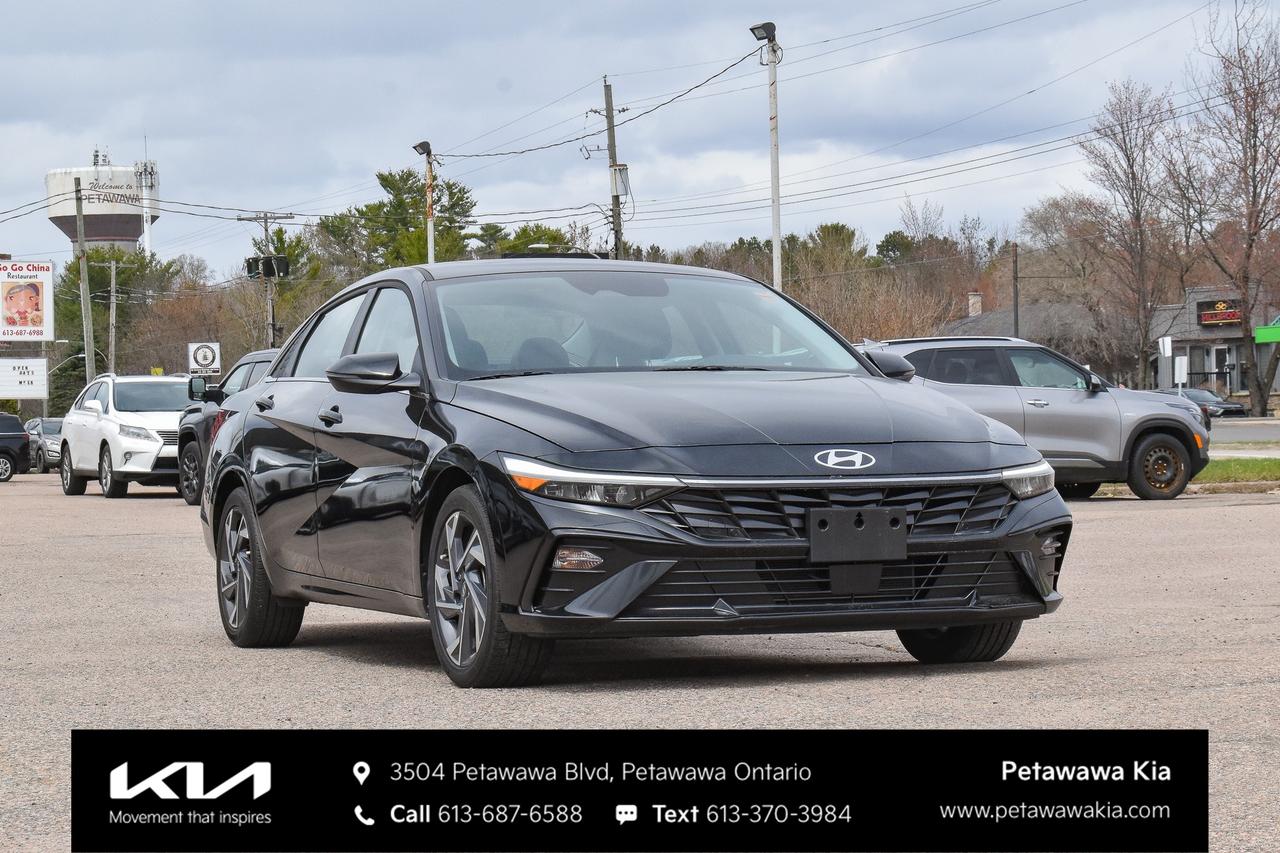 2025 Hyundai Elantra Luxury 4dr Sedan Photo