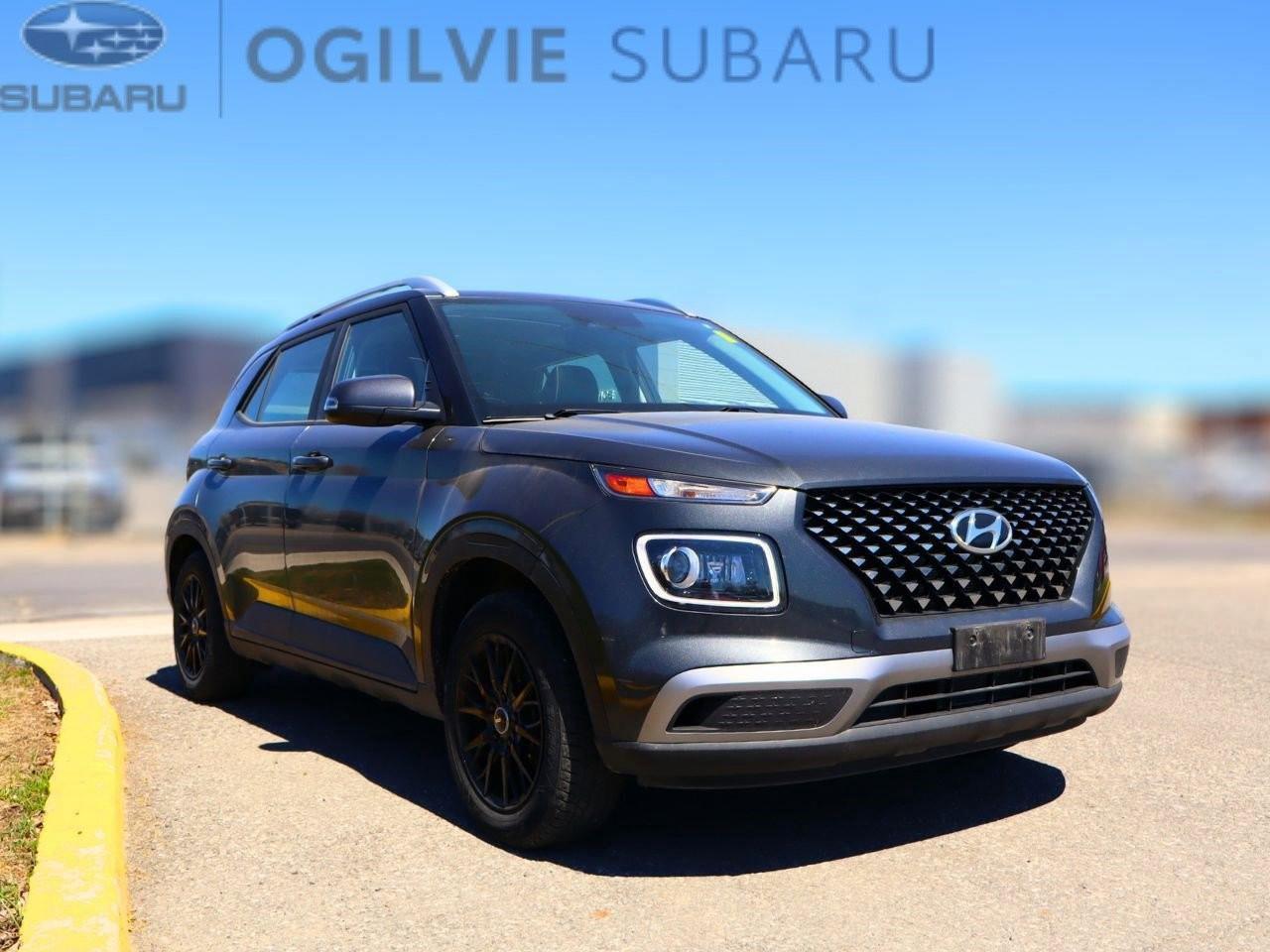 2023 Hyundai Venue Ultimate w/Black Interior 4dr Front-Wheel Drive Photo