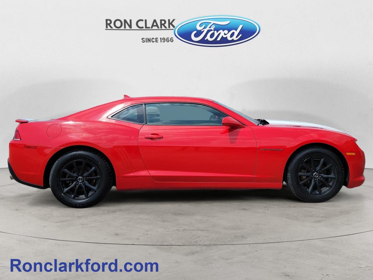 2015 Chevrolet Camaro LT 2LT 2dr Coupe Photo
