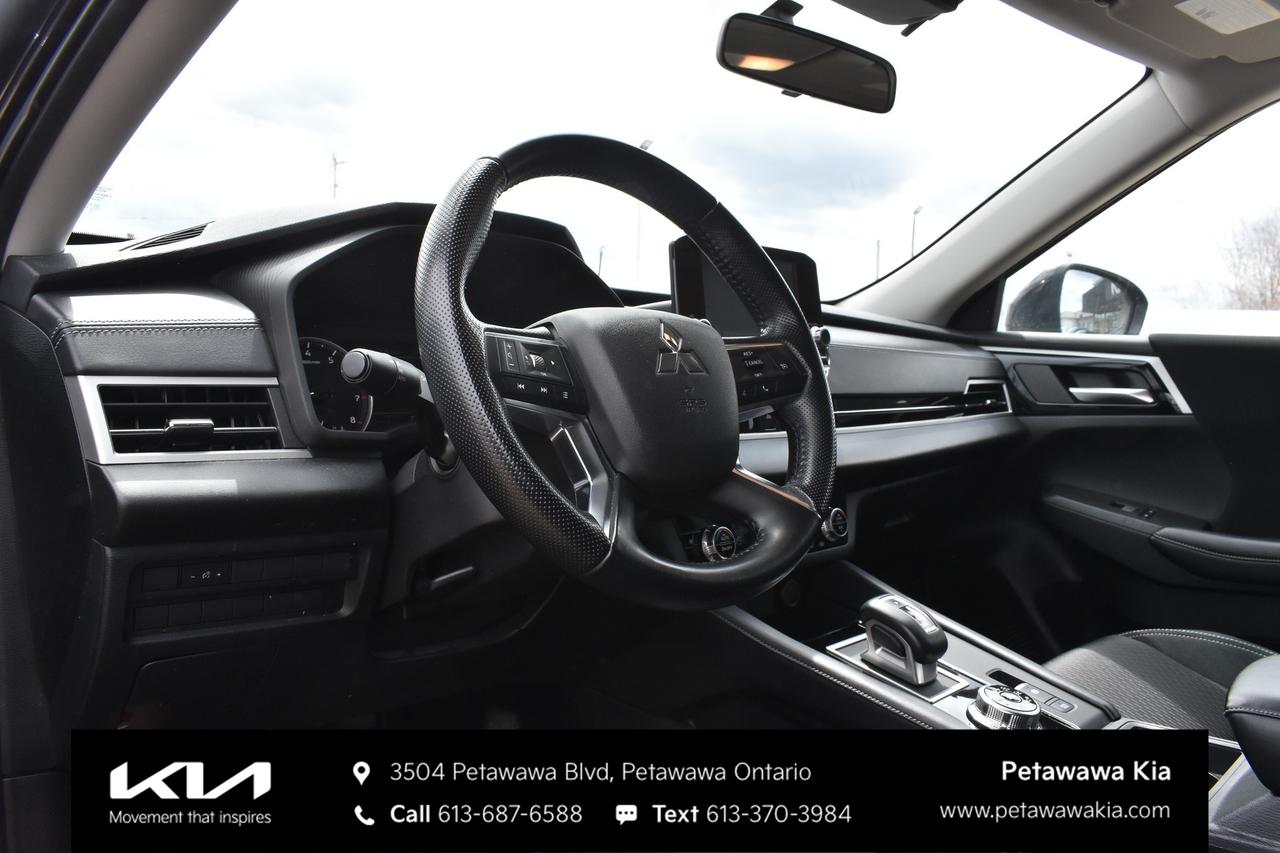 2022 Mitsubishi Outlander ES 4dr S-AWC Photo
