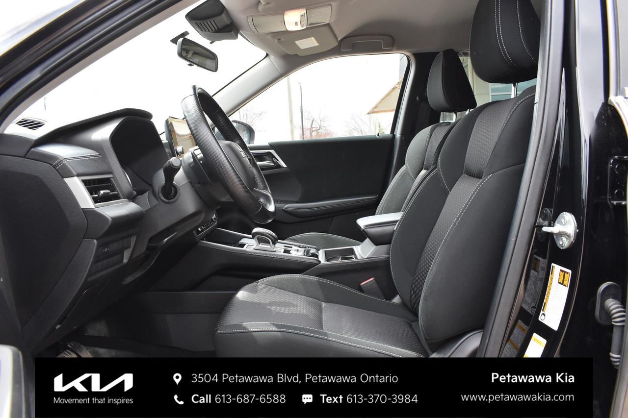2022 Mitsubishi Outlander ES 4dr S-AWC Photo