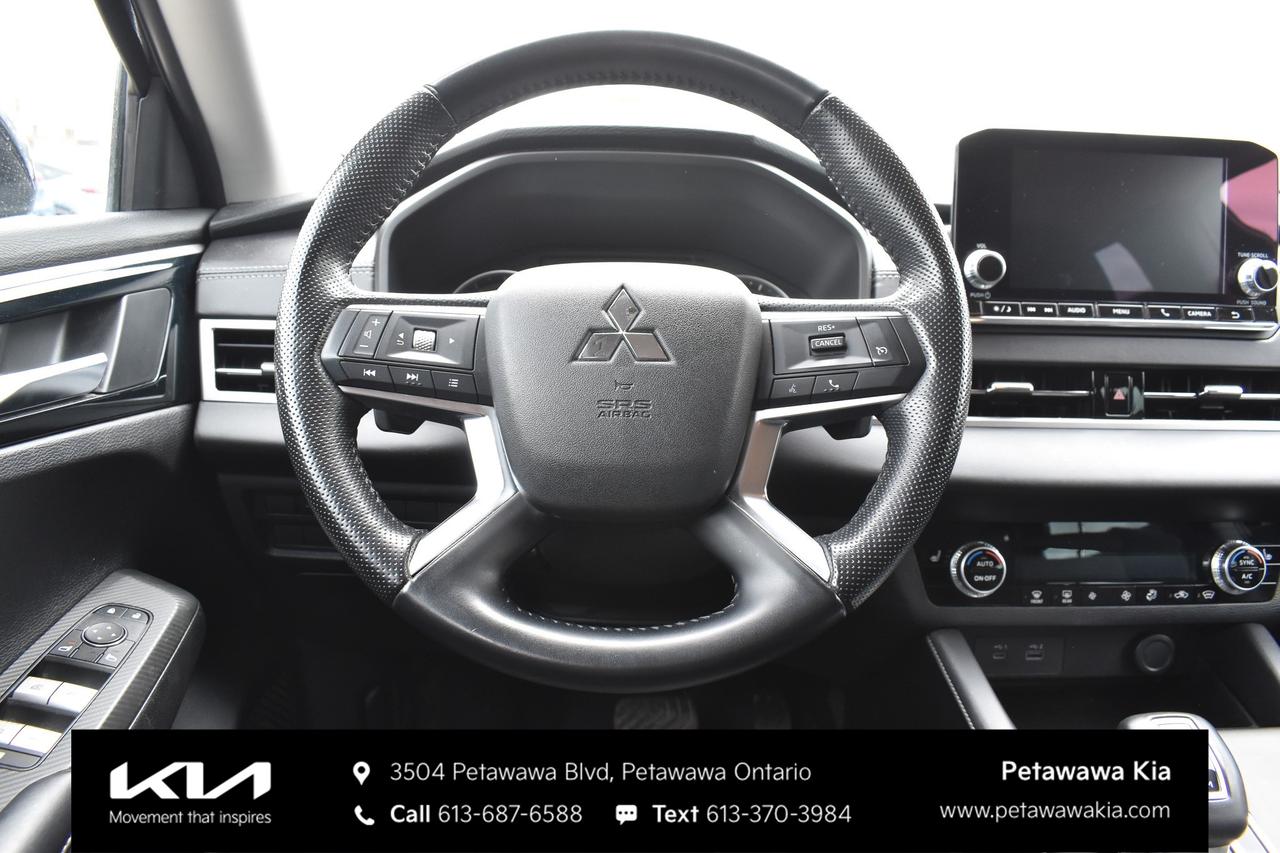 2022 Mitsubishi Outlander ES 4dr S-AWC Photo