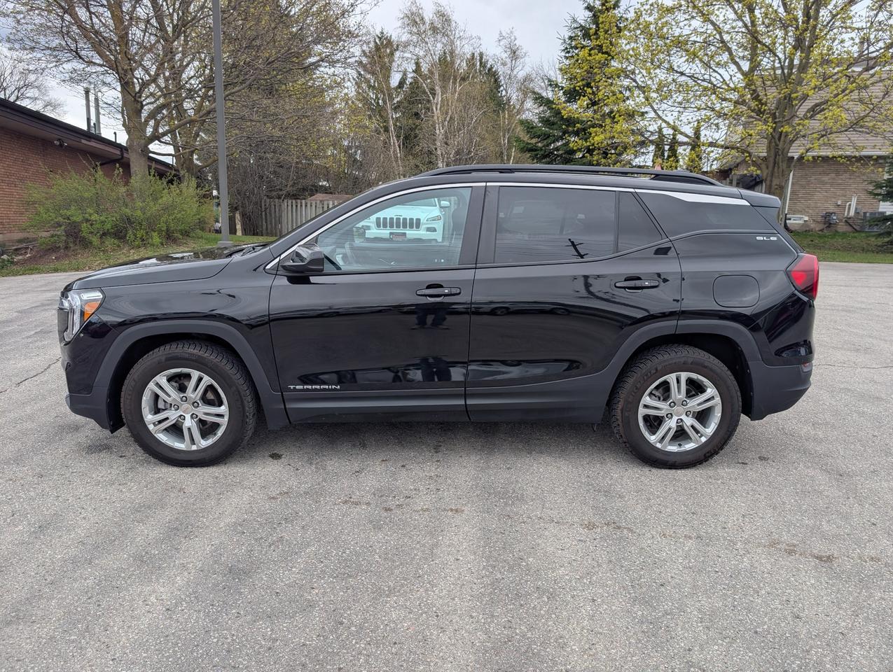 2022 GMC Terrain SLE All-wheel Drive Photo