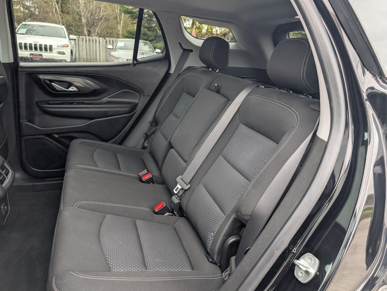 2022 GMC Terrain SLE All-wheel Drive Photo