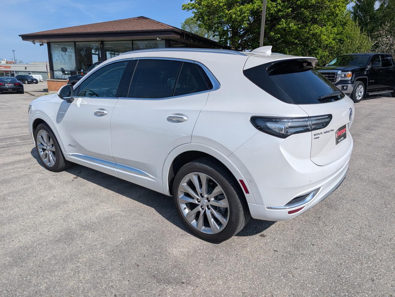 2023 Buick Envision Avenir All-Wheel Drive Photo2