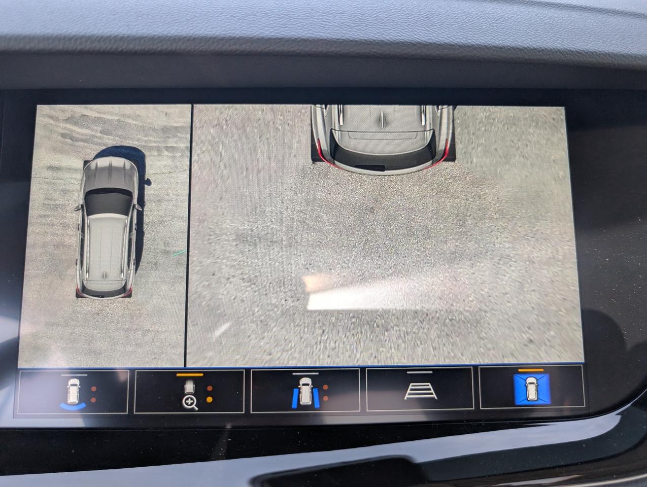2023 Buick Envision Avenir All-Wheel Drive Photo