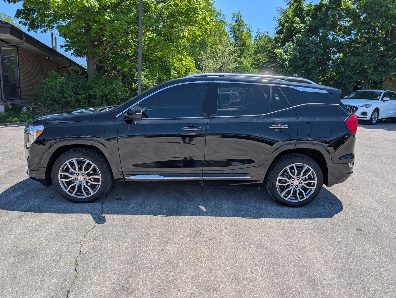2024 GMC Terrain Denali 4dr All-Wheel Drive Photo