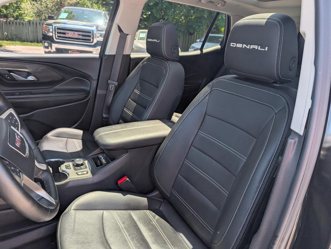 2024 GMC Terrain Denali 4dr All-Wheel Drive Photo
