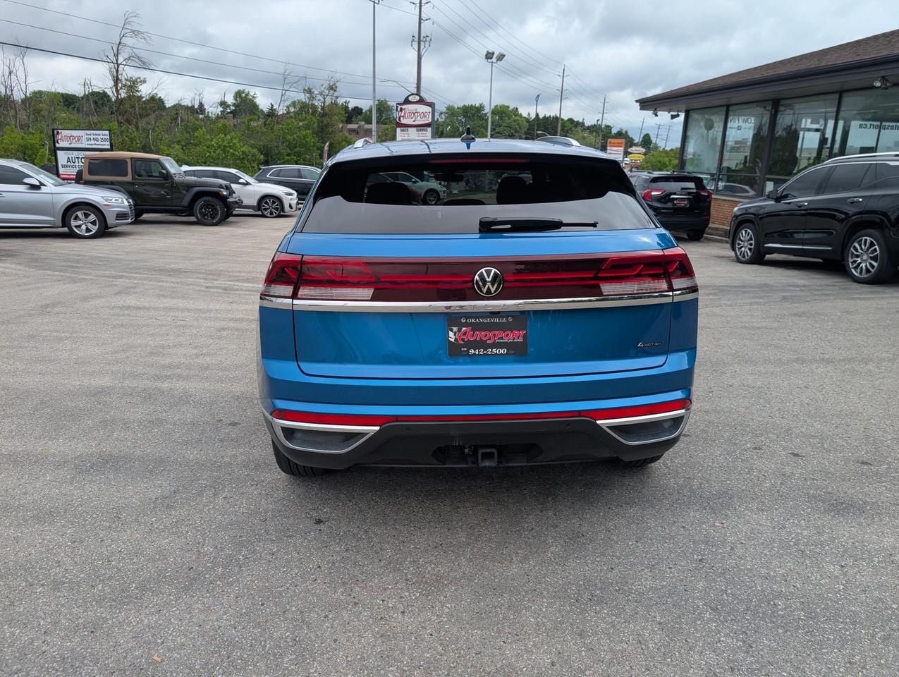 2024 Volkswagen Atlas Cross Sport 2.0 TSI Highline 4dr All-Wheel Drive 4MOTION Photo