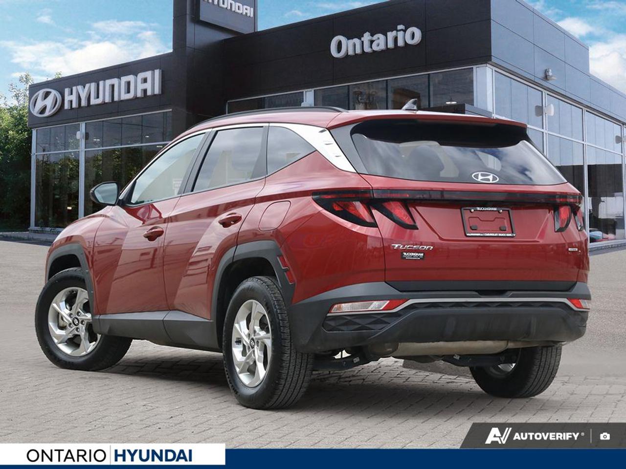 2023 Hyundai Tucson Preferred 4dr All-Wheel Drive Photo3
