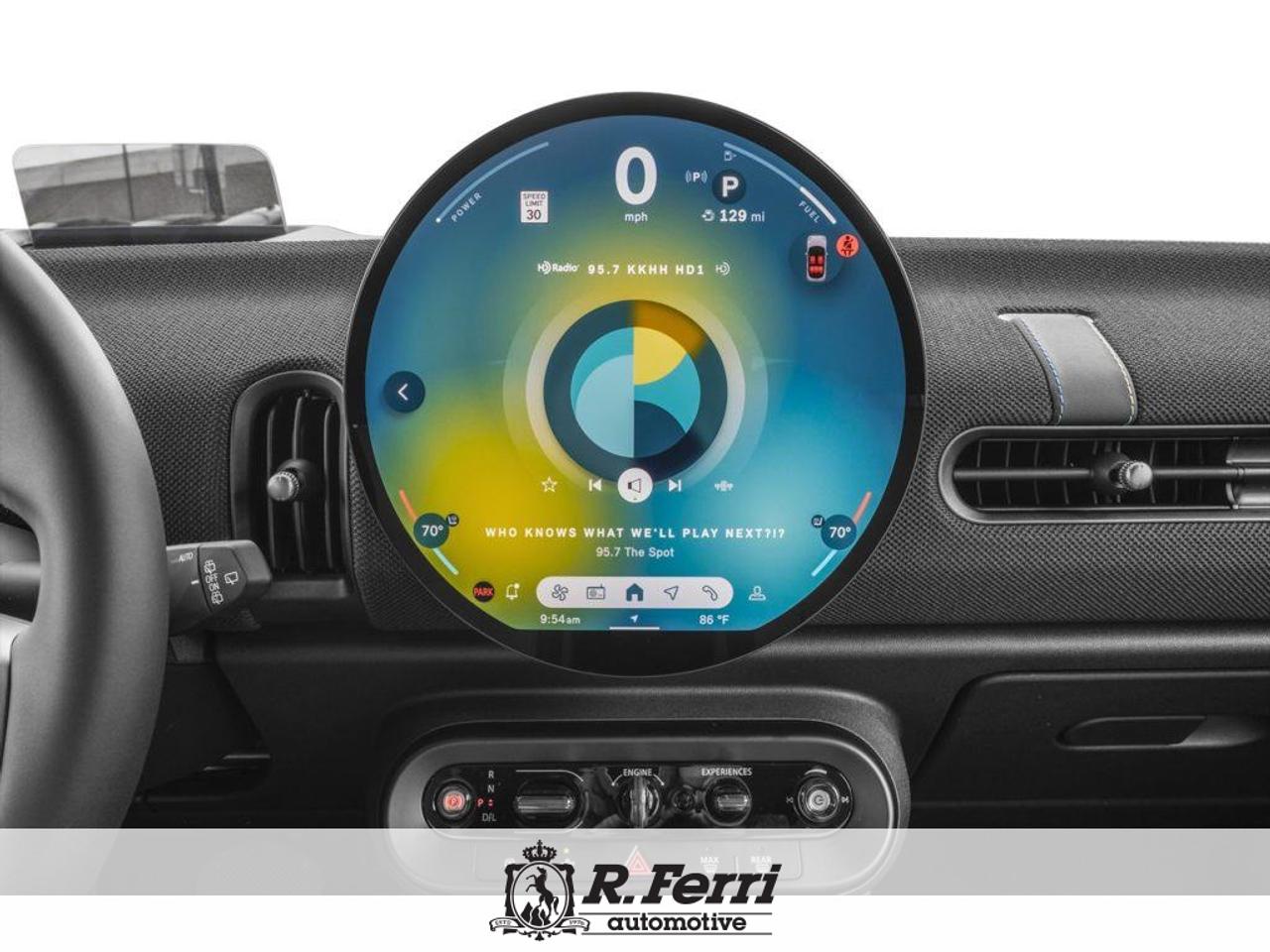 2026 MINI 5 Door Cooper C 4dr Hatchback Photo