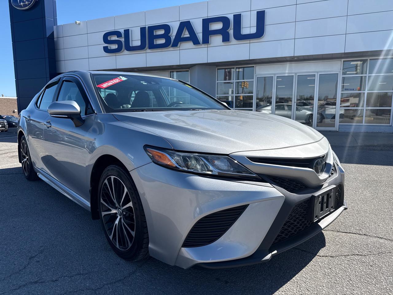 2019 Toyota Camry SE 4dr Sedan Photo