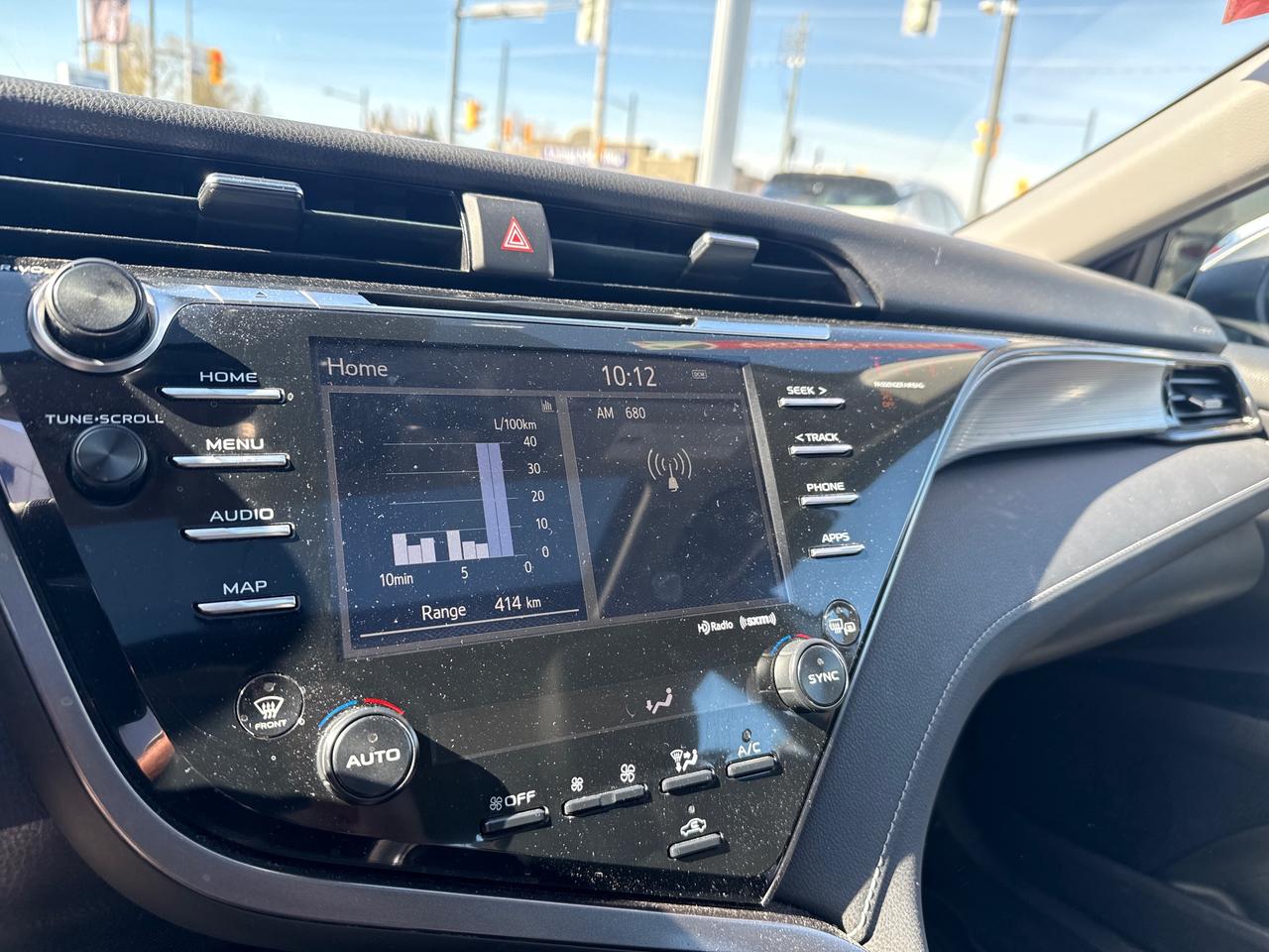 2019 Toyota Camry SE 4dr Sedan Photo