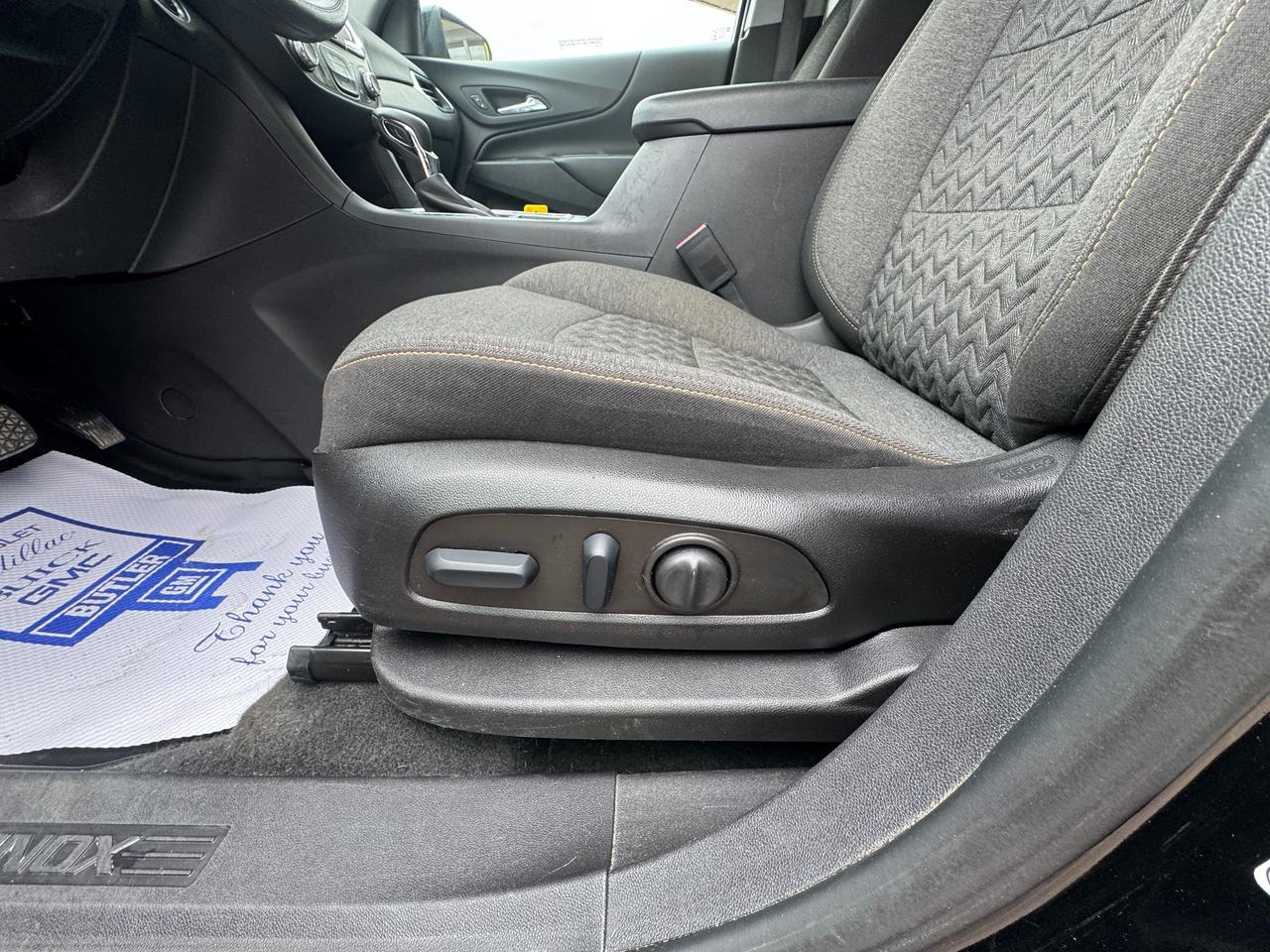 2022 Chevrolet Equinox LT w/1LT All-Wheel Drive Photo