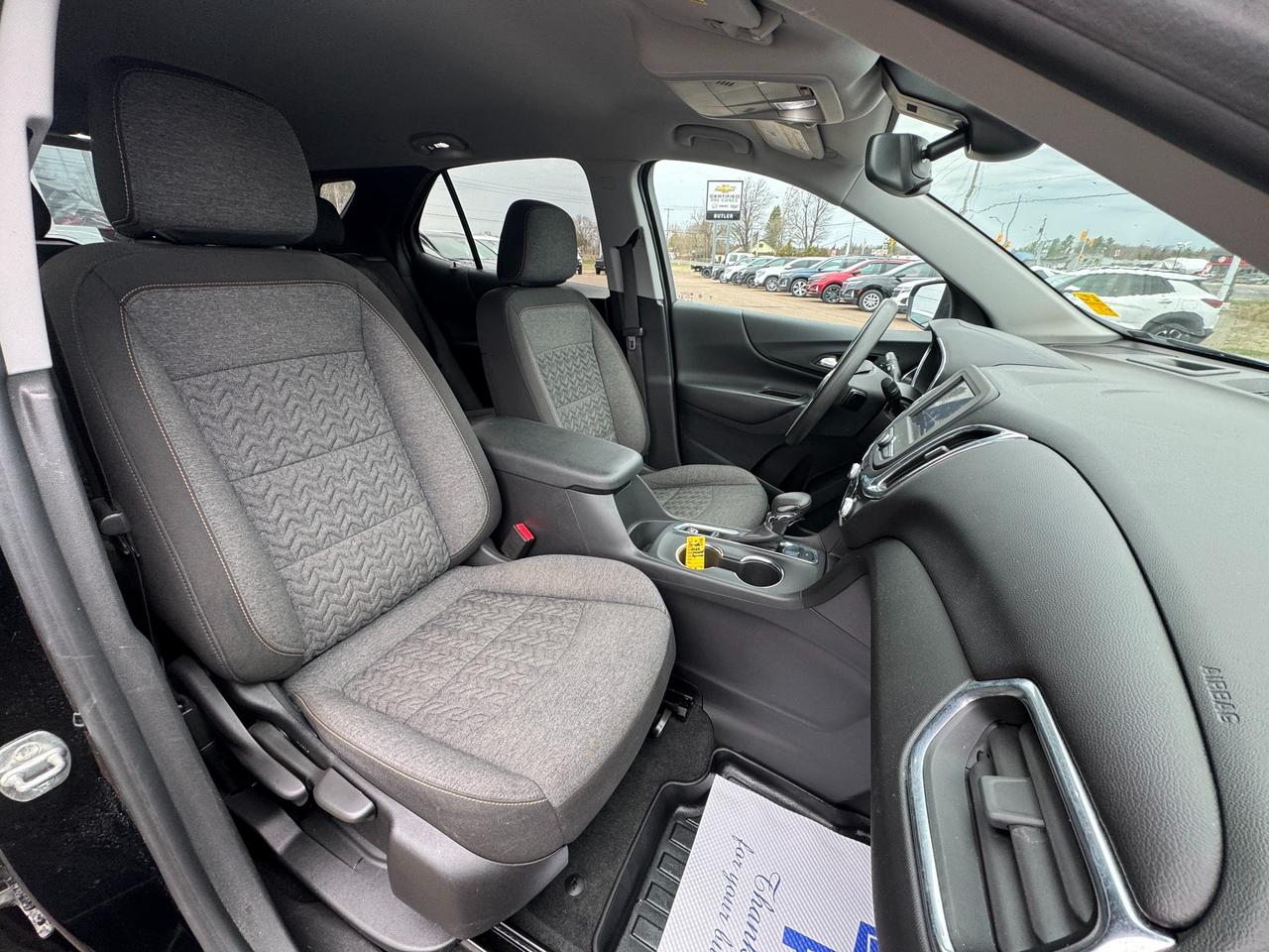 2022 Chevrolet Equinox LT w/1LT All-Wheel Drive Photo