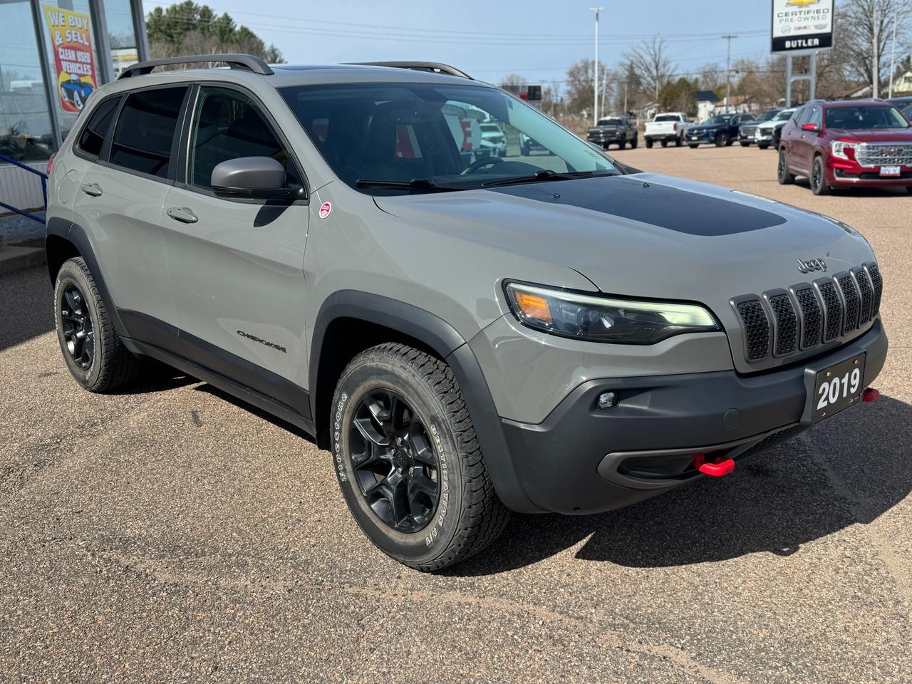 2019 Jeep Cherokee Trailhawk 4dr 4x4 Photo