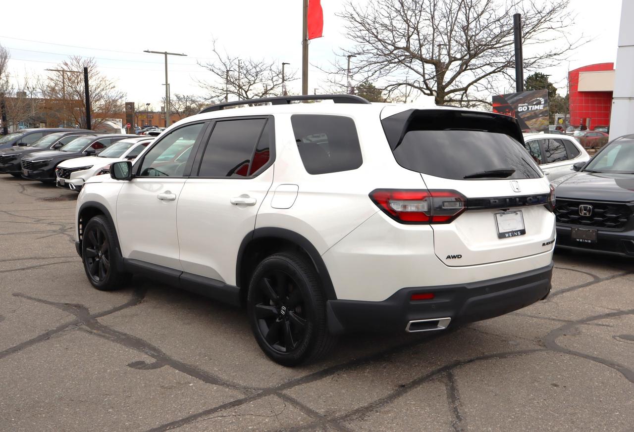 2025 Honda Pilot Black Edition 4dr All-Wheel Drive Photo