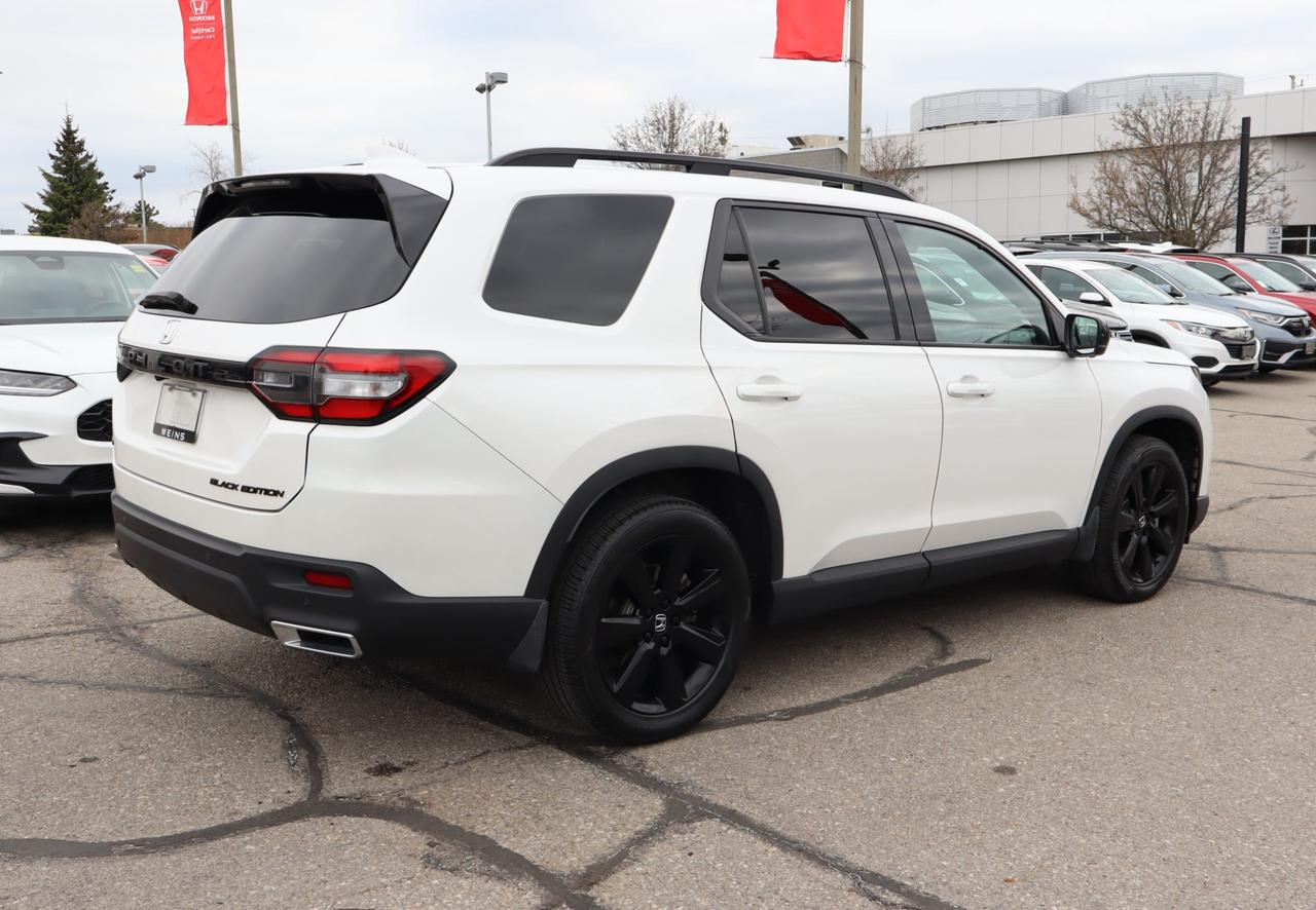2025 Honda Pilot Black Edition 4dr All-Wheel Drive Photo4