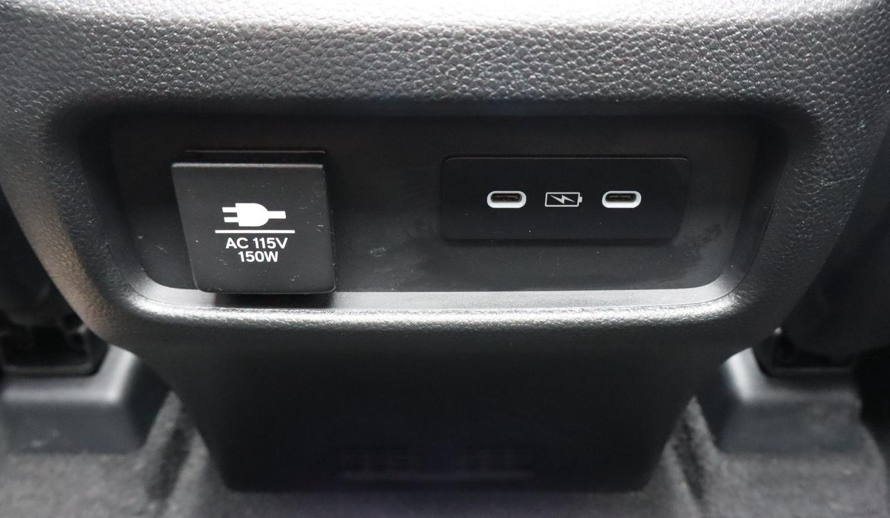 2025 Honda Pilot Black Edition 4dr All-Wheel Drive Photo