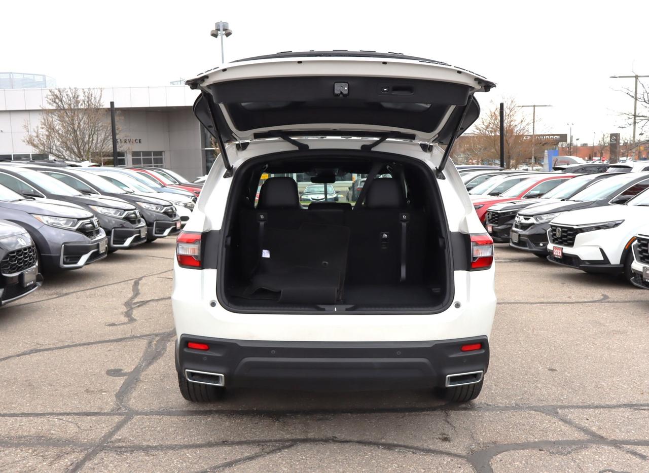 2025 Honda Pilot Black Edition 4dr All-Wheel Drive Photo