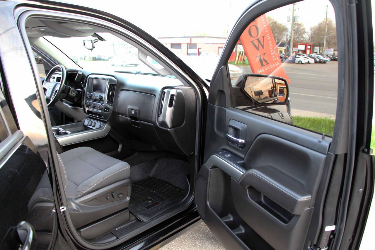 2018 Chevrolet Silverado 1500 LT Photo
