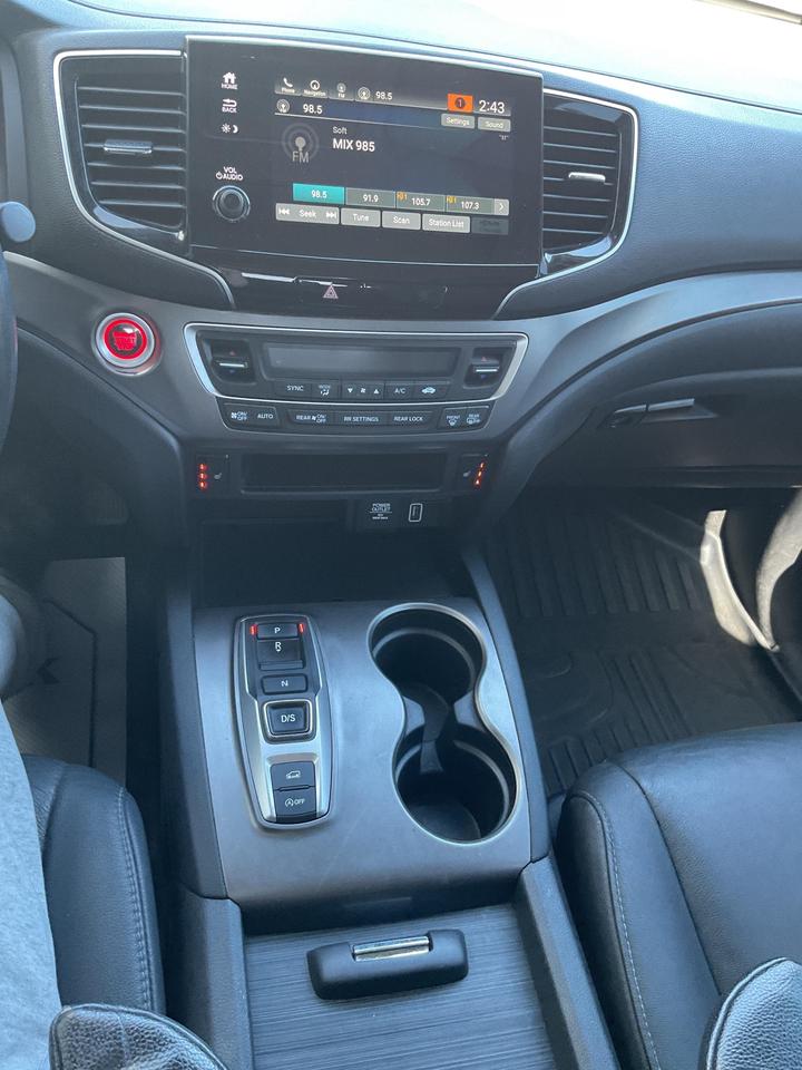 2021 Honda Pilot EX-L Navi 4dr All-Wheel Drive Photo