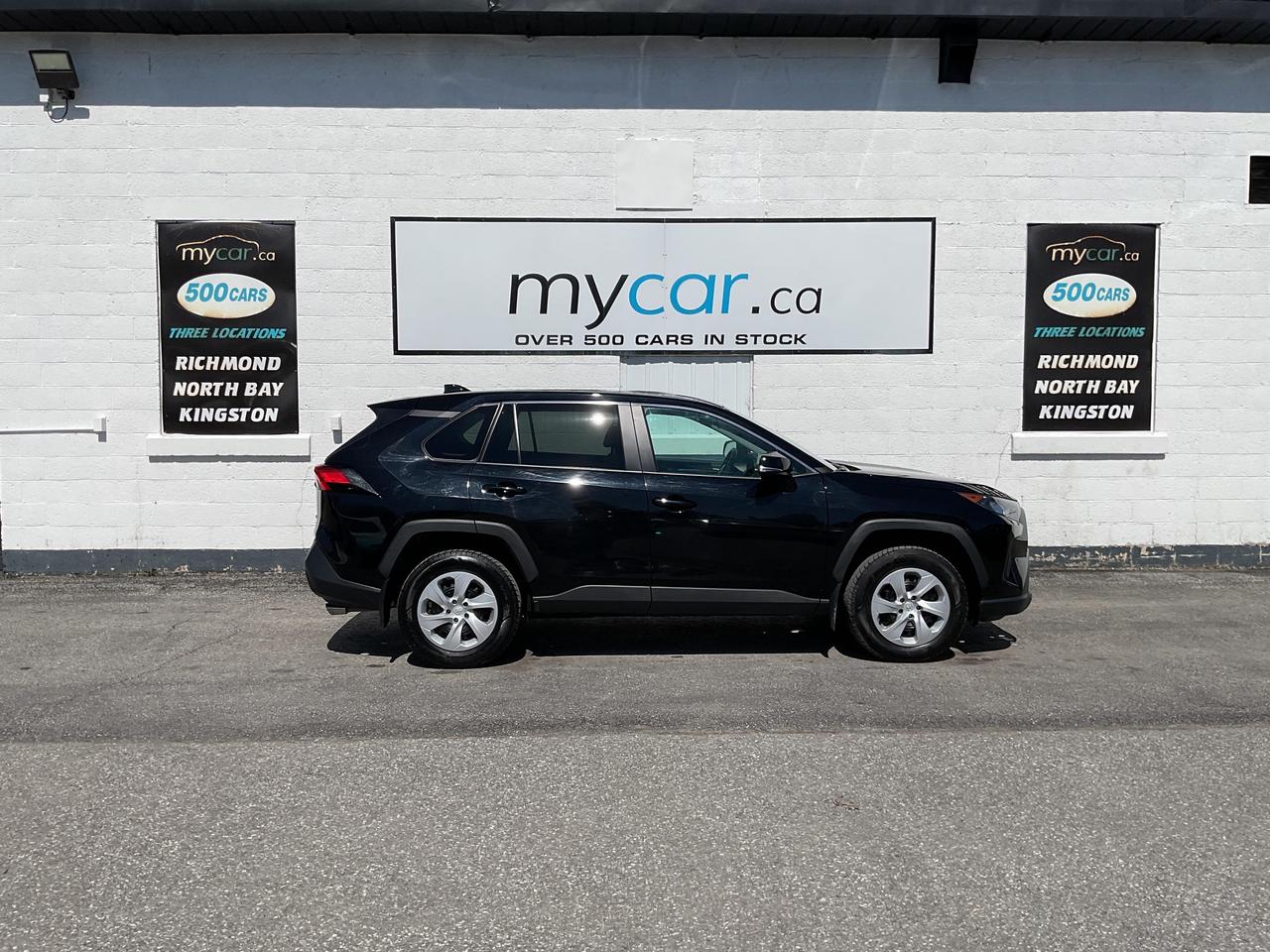 2024 Toyota RAV4 LE 4dr All-wheel Drive Photo