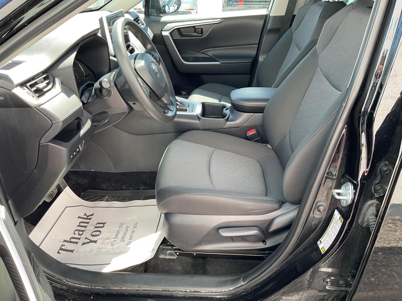 2024 Toyota RAV4 LE 4dr All-wheel Drive Photo
