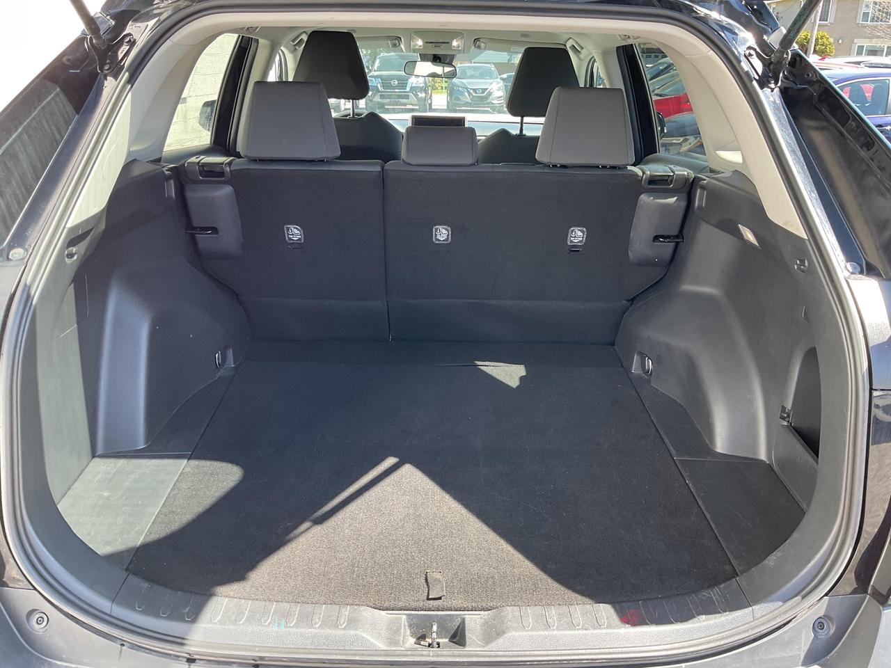 2024 Toyota RAV4 LE 4dr All-wheel Drive Photo