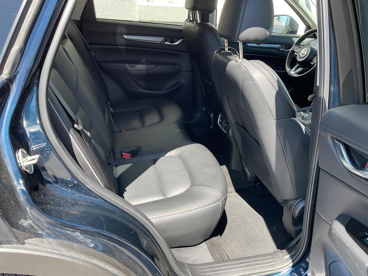 2025 Mazda CX-5  Photo