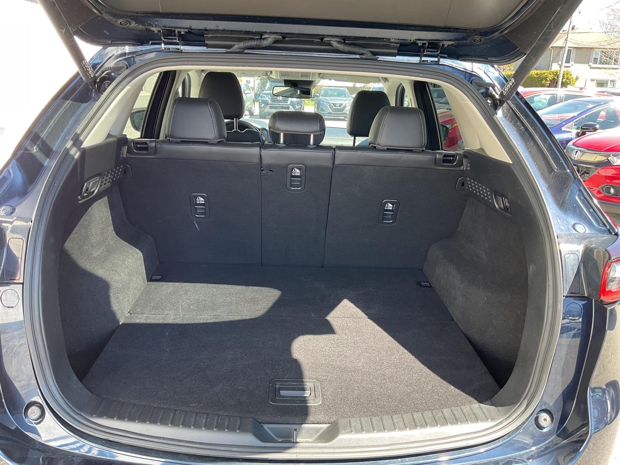 2025 Mazda CX-5  Photo