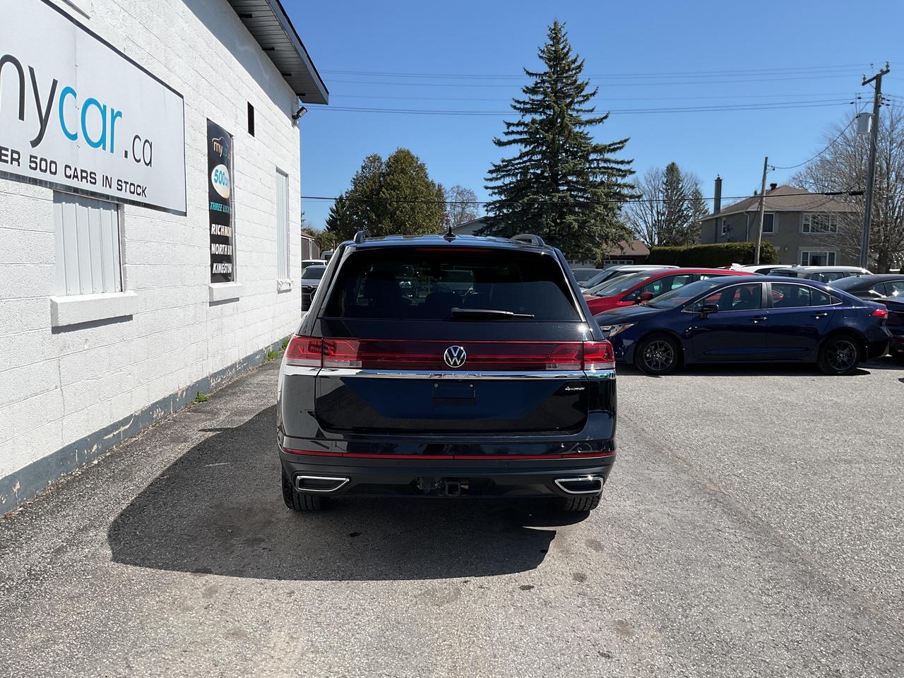 2024 Volkswagen Atlas 2.0 TSI Comfortline 4dr All-Wheel Drive 4MOTION Photo3