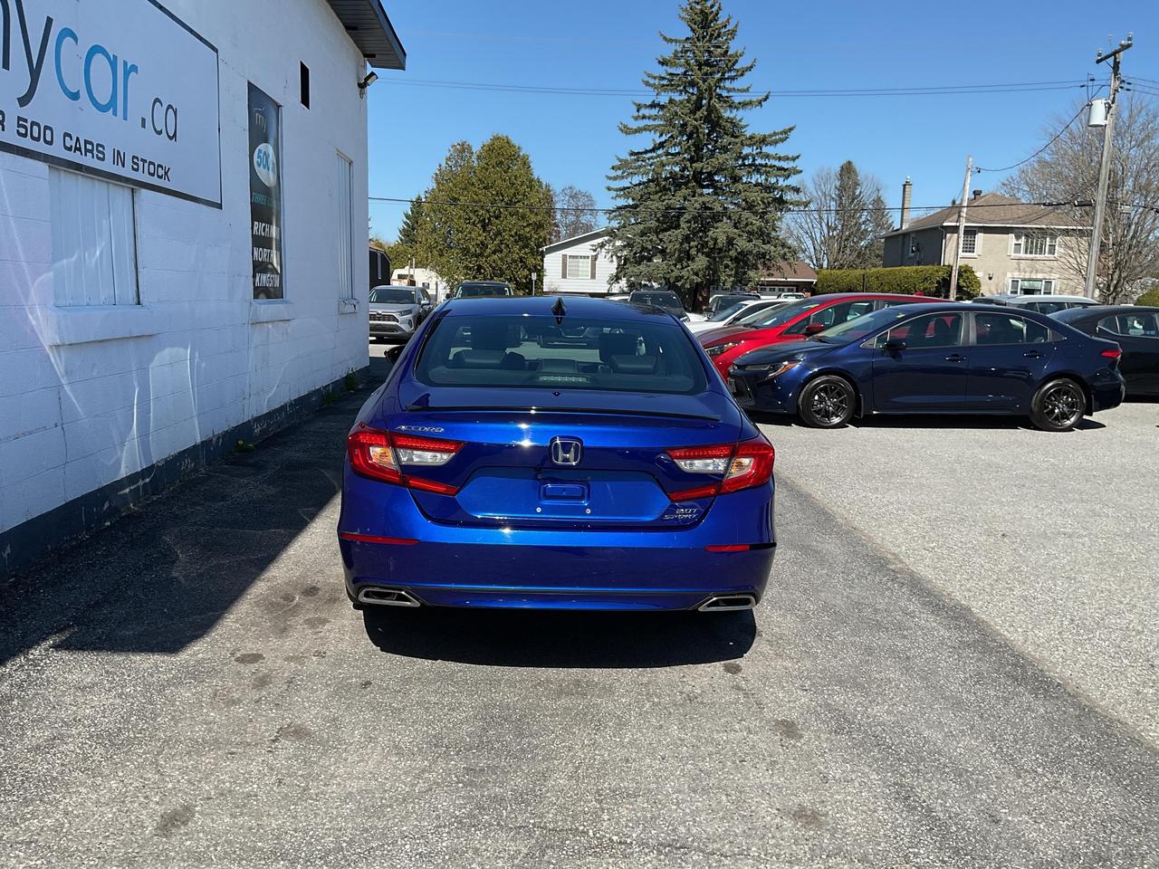 2022 Honda Accord Sport 2.0T 4dr Sedan Photo3