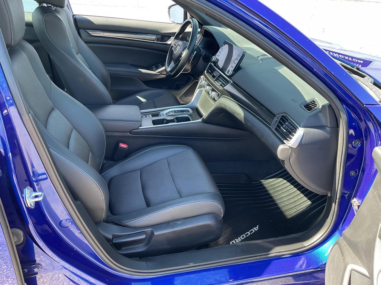 2022 Honda Accord Sport 2.0T 4dr Sedan Photo