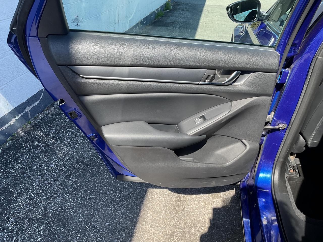 2022 Honda Accord Sport 2.0T 4dr Sedan Photo