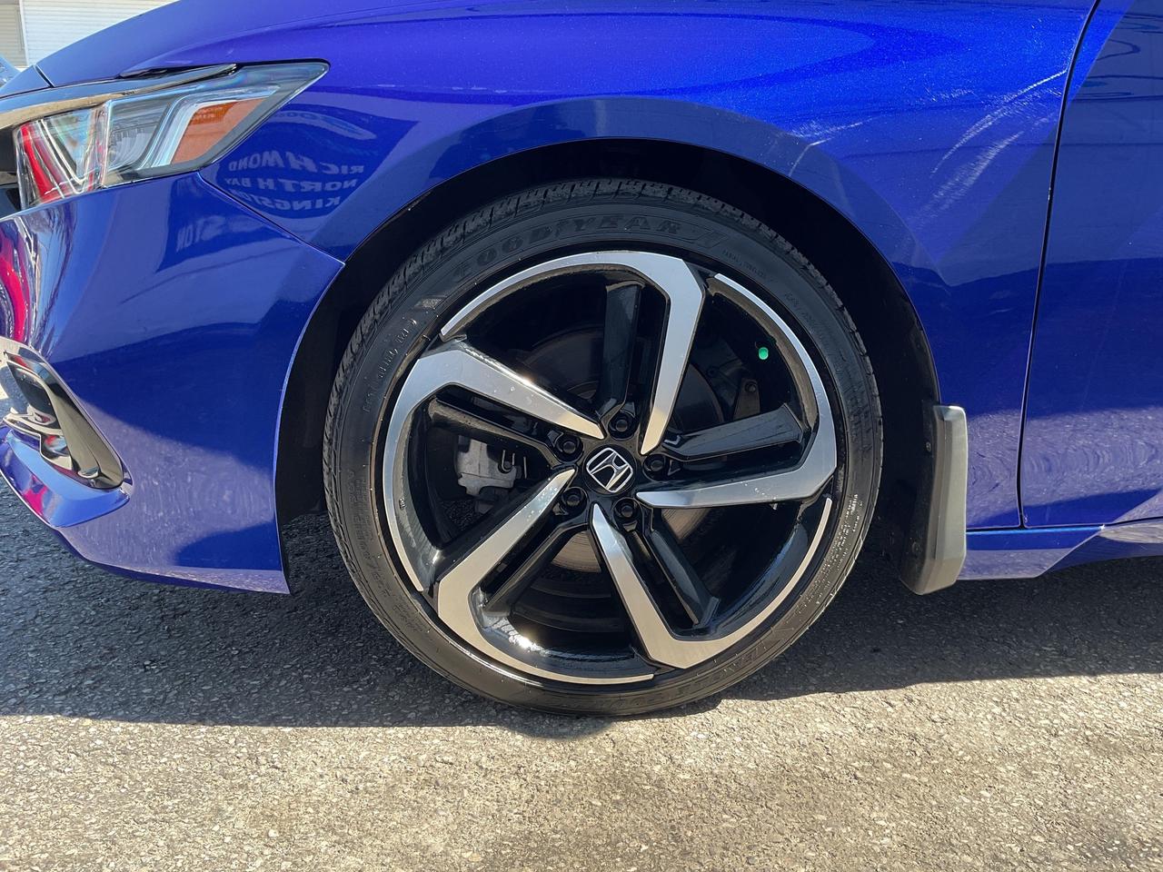 2022 Honda Accord Sport 2.0T 4dr Sedan Photo