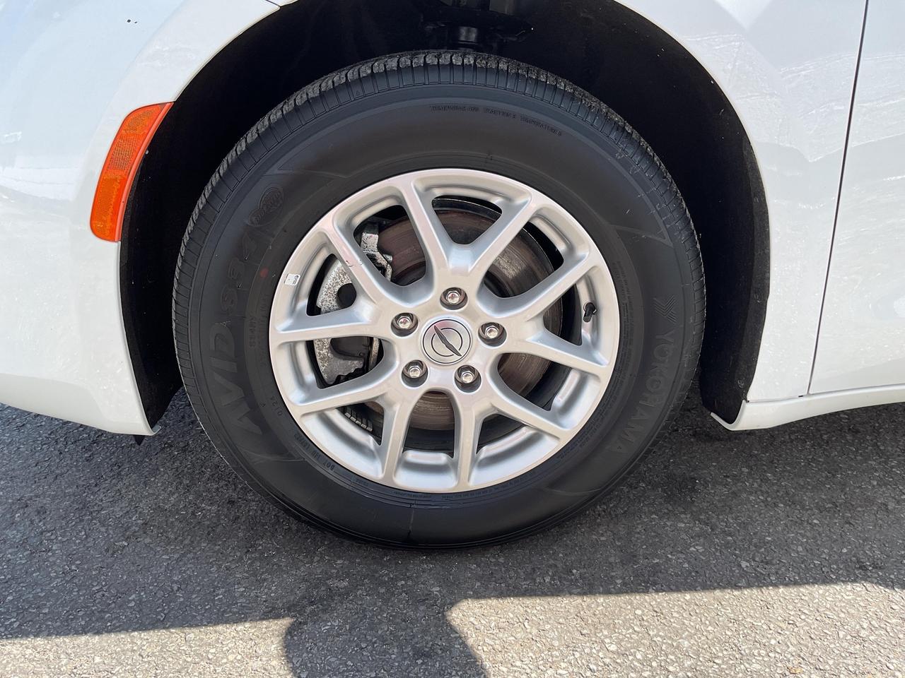 2024 Chrysler Grand Caravan SXT Front-Wheel Drive Passenger Van Photo