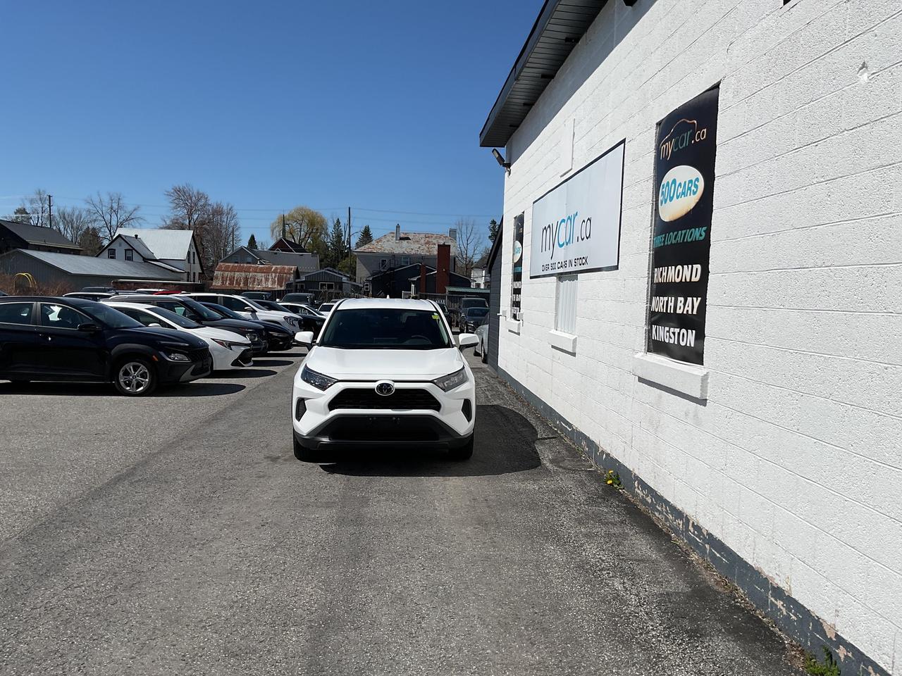 2024 Toyota RAV4 LE 4dr All-wheel Drive Photo