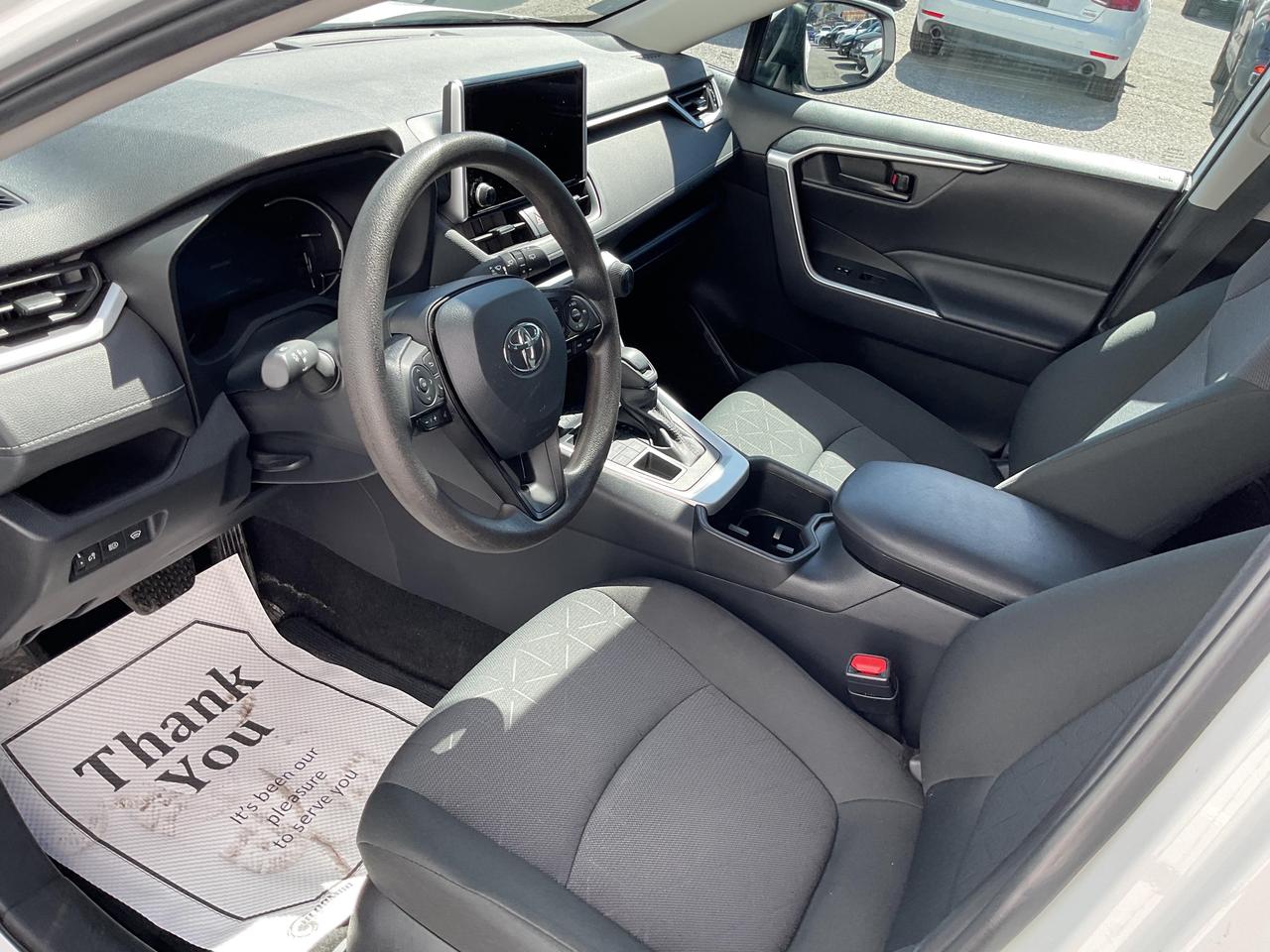 2024 Toyota RAV4 LE 4dr All-wheel Drive Photo